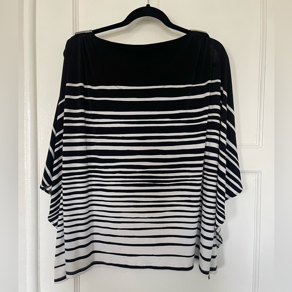 Chico’s Knit Kit Paintbrush Striped Top EUC Sz L/XL Polyester Stretch Women’s - Picture 6 of 6